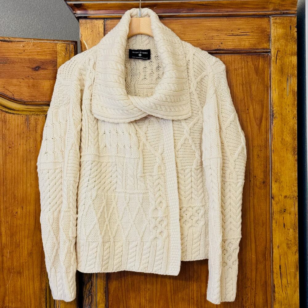 The Irish Store 100% Wool Traditional Aran Knit One-Button Cardigan Cream Medium